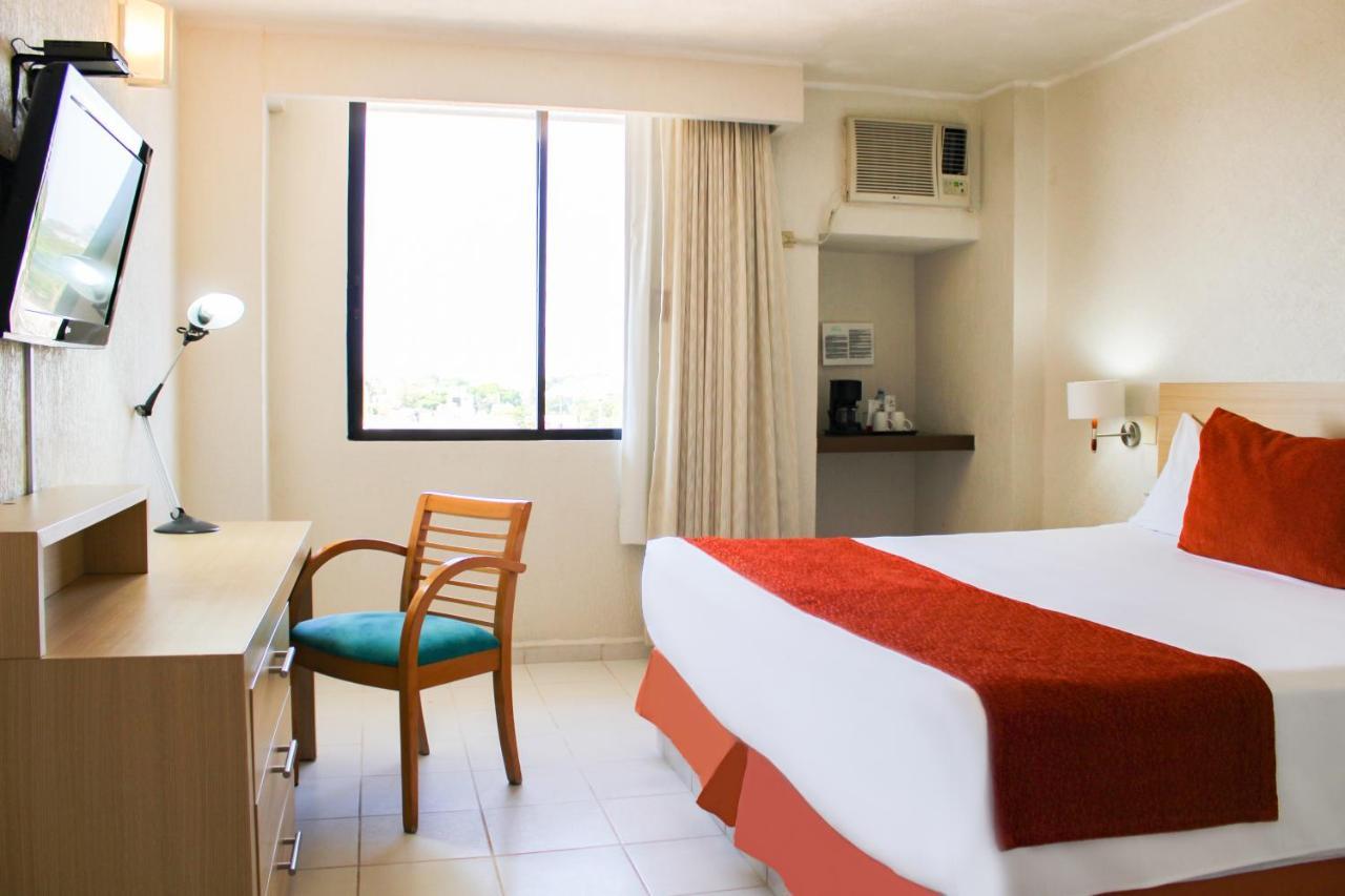 Hotel & Suites Real Del Lago Villahermosa Εξωτερικό φωτογραφία